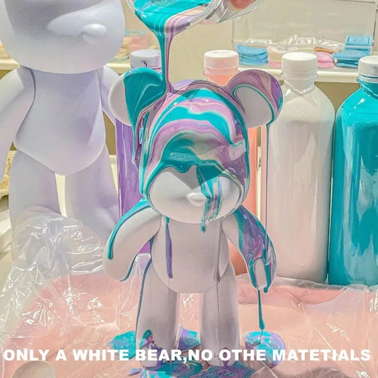 Kreatives Bärenkunstwerk (ohne Farbe)